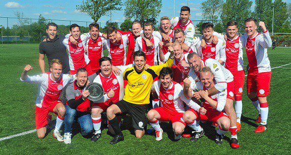 VVIJV's tweet photo. IJsselmeervogels 7 kampioen https://t.co/yCYzqBGJHu https://t.co/D02WcVGSnJ