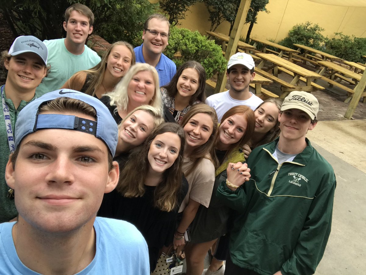 goodbye seniors!!😢😢