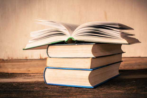 ReggMedia's tweet photo. Reading ....

#reading https://t.co/qoSu43AK1M