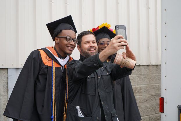SUNYCobleskill's tweet photo. Another Commencement we'll remember. Catch a recap. #CobyGrad #Graduation2019
https://t.co/JTb8eQIpt9 https://t.co/Kqn9eZGdpv