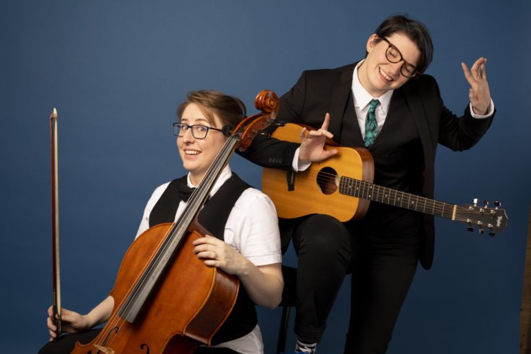 theatrescribe's tweet photo. I am thrilled because @TheDoubleclicks will be @AaronsBooks tonight at 7pm. I have never seen them live, but I love their music! On a rainy Monday this is the perfect way to brighten my day. #MusicMonday #Doubleclicks More info for tonight's event: https://t.co/BbzfjKW764 https://t.co/0zBJHnZFiR
