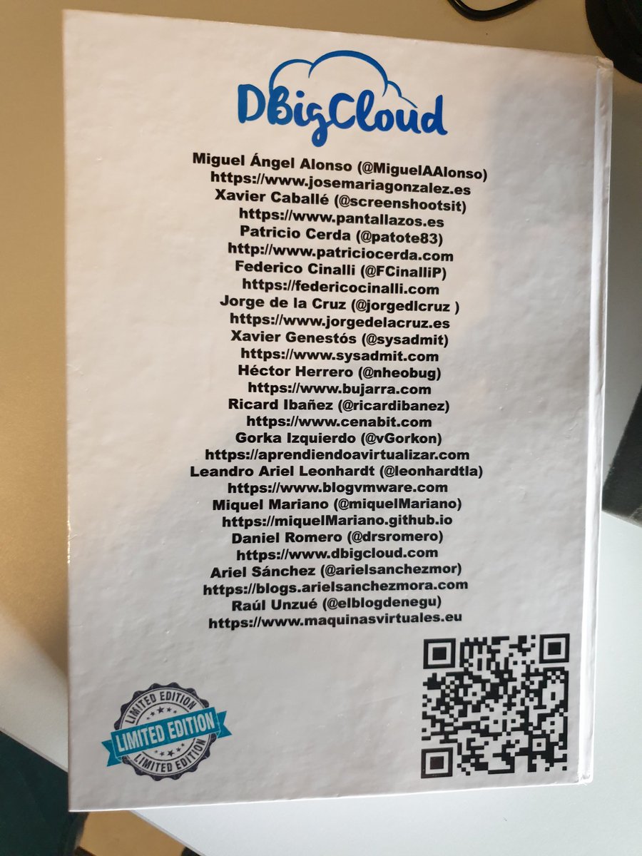 drsromero's tweet photo. Hoy me ha llegado una edición limitada y personal en papel, del libro en el que participo @vmwarevexperts. Ha quedao chulisimo gracias a @elblogdeNegu 

Recordad que el epub o pdf lo podéis descargar de forma gratuita. 

▶️https://t.co/6Wfx1MWNgt

#vmwareporvexperts #vExpert https://t.co/hidpZ1Wvos