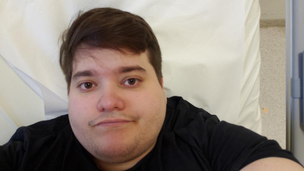 Alan Widmann tweet media