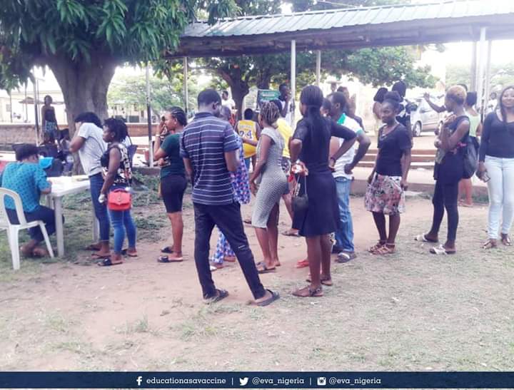 EVA_Nigeria's tweet photo. Lack of awareness on menstrual hygiene, &amp; sexual &amp; reprohealth (SRH)info &amp; services results in the continuous challenge of poor SRH &amp; teenage pregnancy including increased susceptibility to HIV infection amongst adolescents &amp; young people (AYP), particularly girls &amp; young women.. https://t.co/p4nbxcbHOB