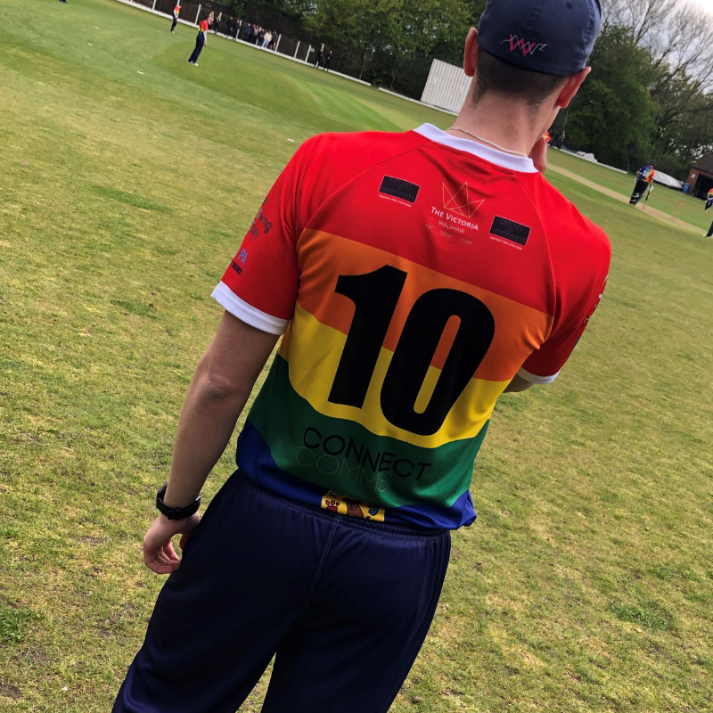ConnectCommsUK's tweet photo. The team at Connect Comms were proud to sponsor the cricket vs homophobia match on Friday! π
#ConnectComms https://t.co/tLXRmntNIh