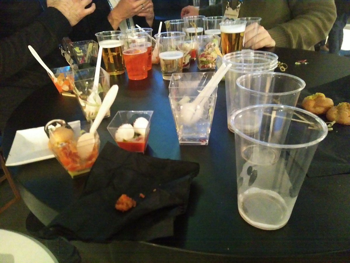 whisperingpixel's tweet photo. Living multiple planets at #LPS19 #soMuchPlastic https://t.co/YmkezSqtNH