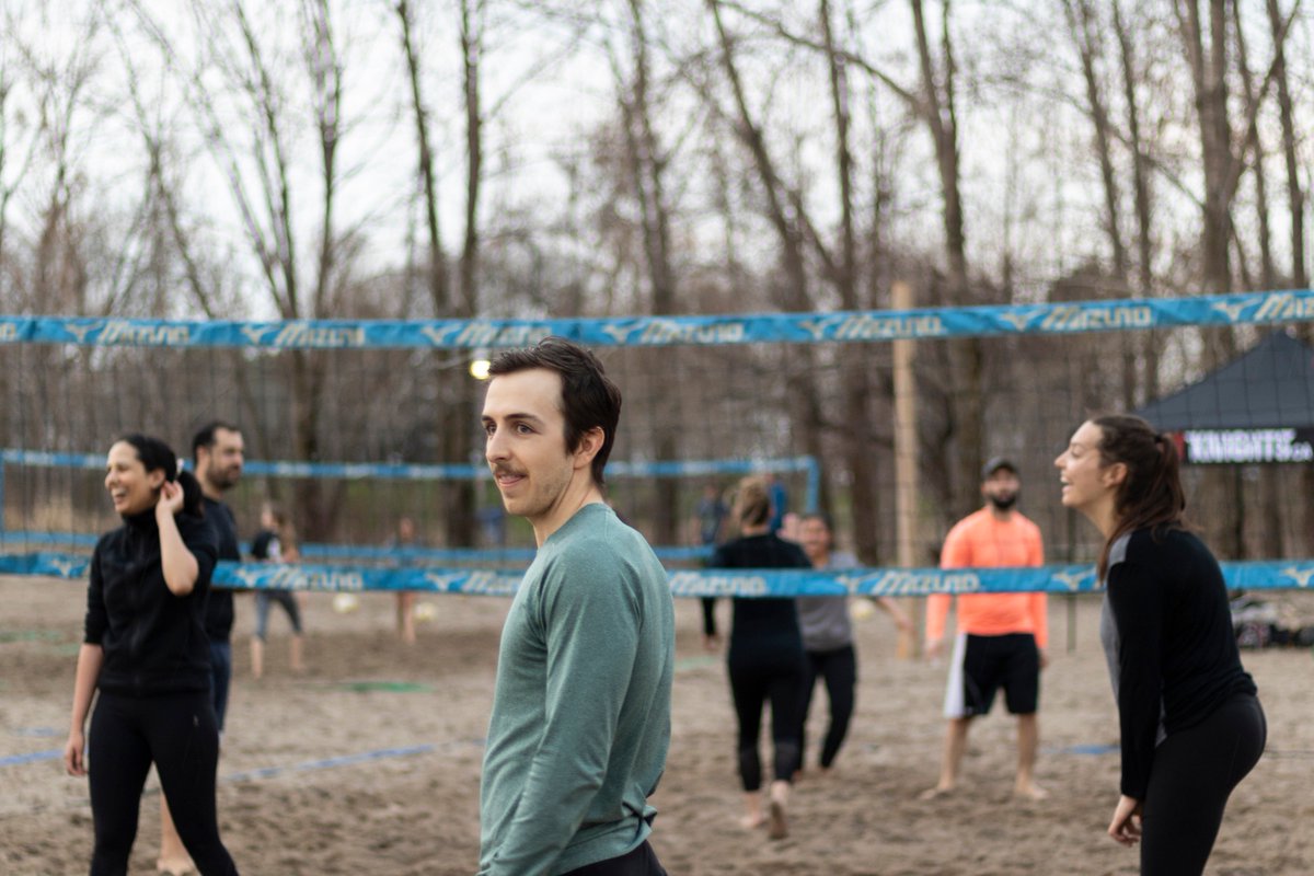 ashbridgesvb's tweet photo. Here are our favourite photos from the first week of the Spring session.  See you at the beach! 😎🏐⛱ #beach #volleyball #active #lifestyle #AshbridgesBay #Toronto #ONT #springr #friends https://t.co/g8mBZQr6Uf