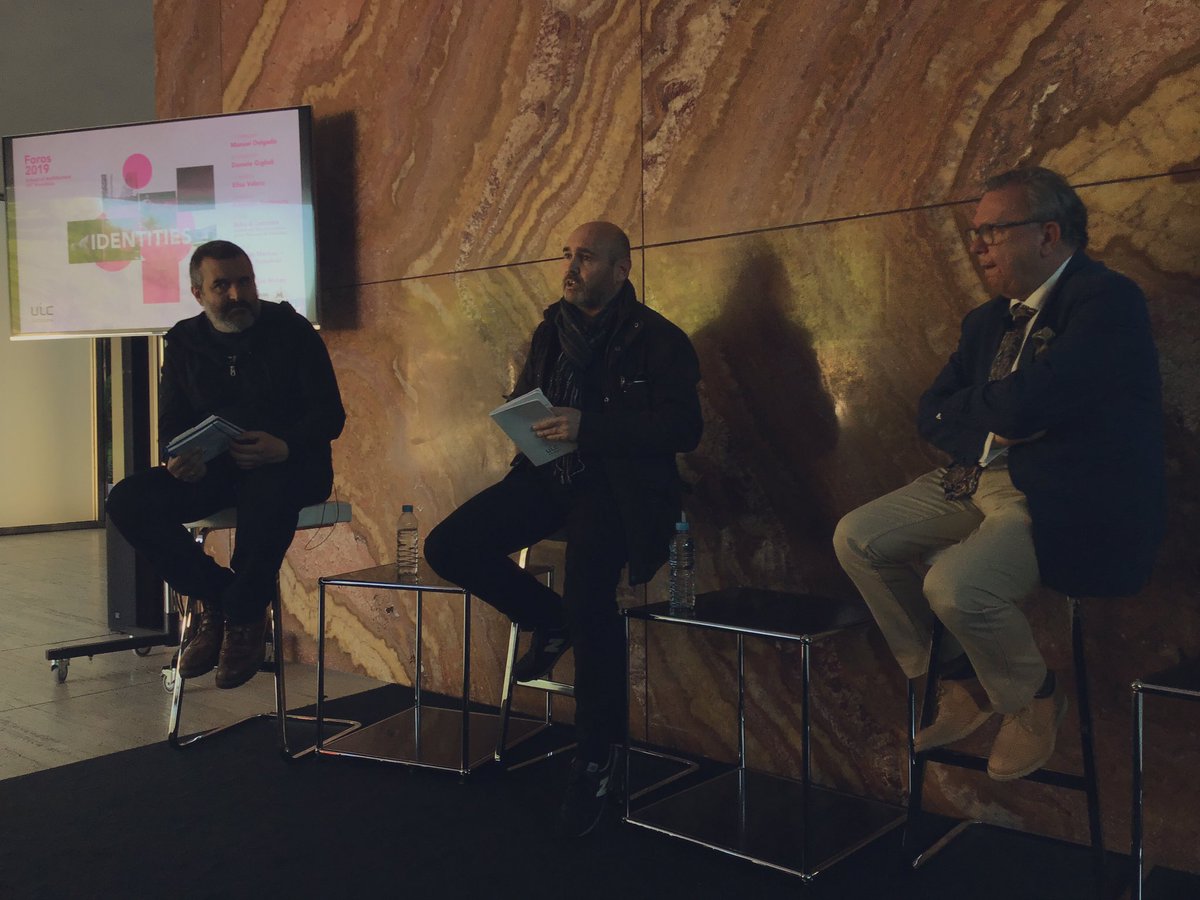 ArchitectureUIC's tweet photo. Parlan ara els directors de #Foros2019, @gcarabi i @fredymassad 

#SetmanaArquitectura2019 https://t.co/dtkA58jr48