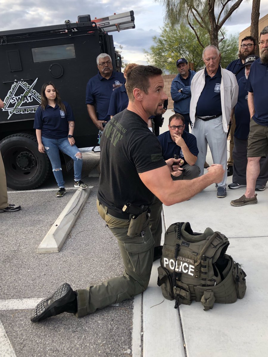 Nlvpd On Twitter The Nlvpd Citizens Academy Got Some Instruction And Hands On Training From Our Swat Team These Men And Women Train For The Unexpected And Worst Possible Situations We Want