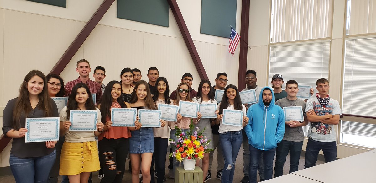 CeresUSD's tweet photo. Congratulations to Central Valley High School seniors recognized at a department awards luncheon for outstanding academics by subject area! πππ #GoCVHawks #CeresLearns https://t.co/uniX7yg4zp