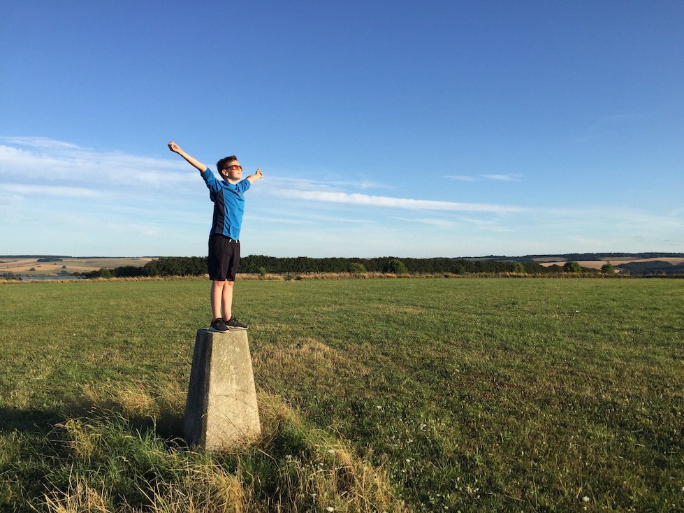 Dennis_Maps's tweet image. In this age of computer games, it’s great just to be able to get outside with the children and go hunting for trig points that were used to map the land long before we were born. dennismaps.co.uk/2019/03/04/tri… 🗺️ #NationalWalkingMonth #GetOutside #TrigPoints
