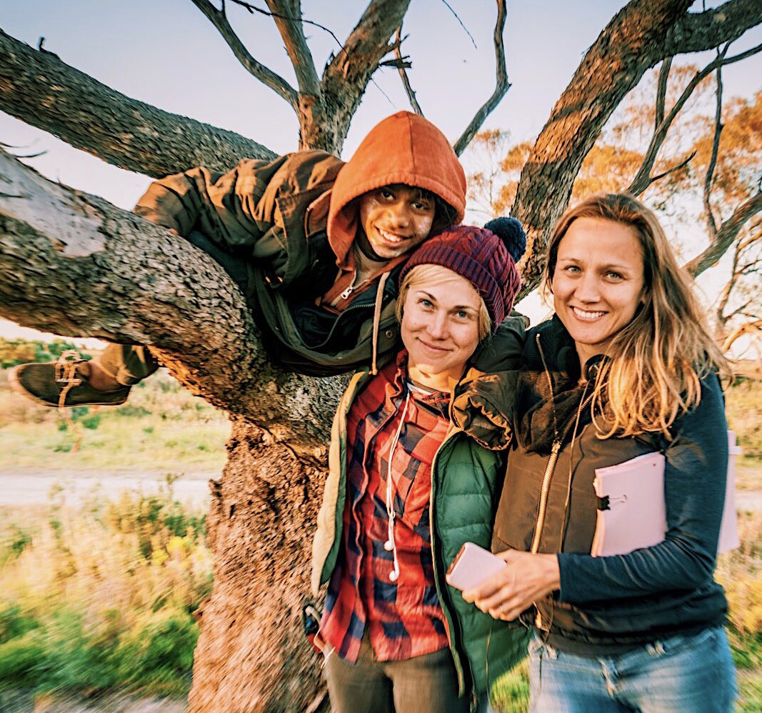 #TBT — Simone hangin’ around with writer/co-director, Yolanda &amp; producer, Kristina. #CARGOfilm #australianfilm #netflix #simonelanders #workingwithkids