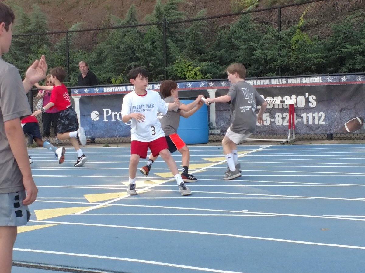 Vestavia East PE (@vheepe) on Twitter photo VHCS Elementary Track Meet in full swing. #GoEast <a href="/vhcschools/">Vestavia Hills City Schools</a> <a href="/VHElemEast/">Vestavia Hills East</a> VHCS Elementary Track Meet in full swing. #GoEast <a href="/vhcschools/">Vestavia Hills City Schools</a> <a href="/VHElemEast/">Vestavia Hills East</a>