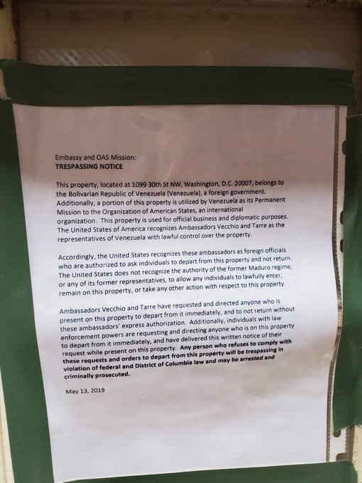 View image on Twitter