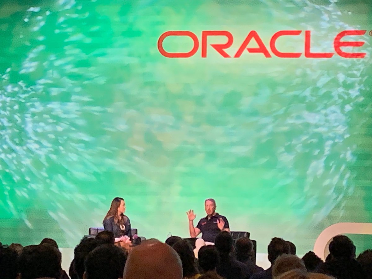 aylinuysal's tweet image. So cool ⁦@larryellison⁩ at oracle design week #oracledesign