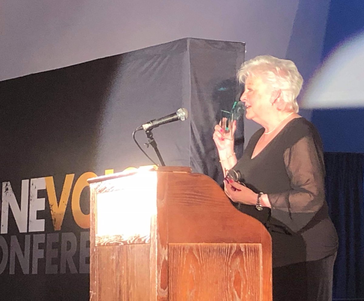 HelenLloydAudio's tweet photo. The Award Acceptance Speech I should have made on Saturday night! https://t.co/zJoiYOswd7 Thank you @OneVoiceConf @GravyForBrain @PenelopeRawlins @EquityAudio @peterdickson @mldVoice @billiefb #audiobooks #grateful #thankyou #OVA19 https://t.co/WEPpxEK59z