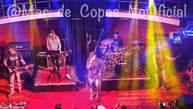 MarNooficial's tweet photo. 👉🏼 Sólo Caletas 👈🏼
:
:
#25añosmardecopas
#MardeCopas #rockperu
#lanochedebarranco
#conciertosperu #perurock
#rockperuano #Marcoperos
#MardeCopasFans
#MardeCopasRock https://t.co/7J2geq6cO7