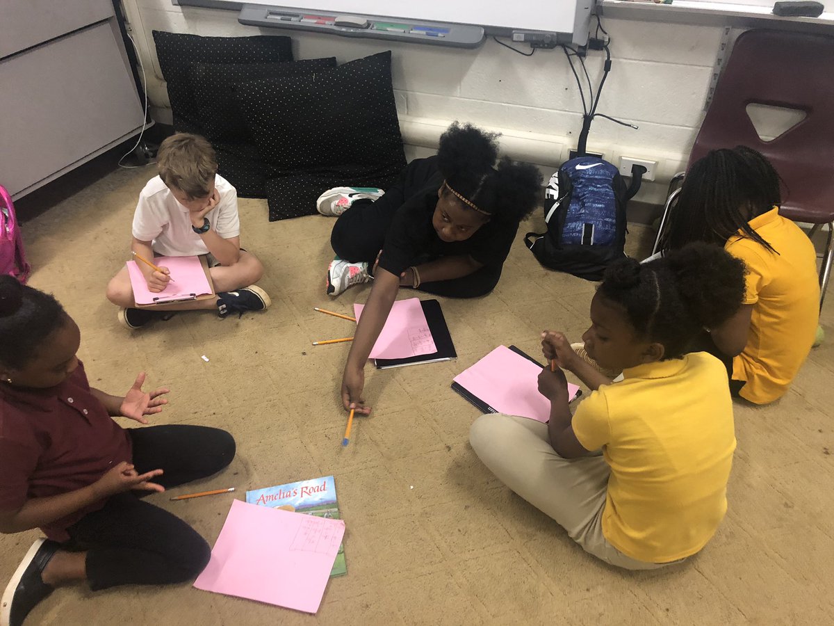MrsEMcKnight's tweet photo. A special shout out to Mrs. Woodson’s 4th grade class for coming and teaching us even more about #fiction and #nonfiction text! @SpeasGlobal https://t.co/vlxCxCvEuR