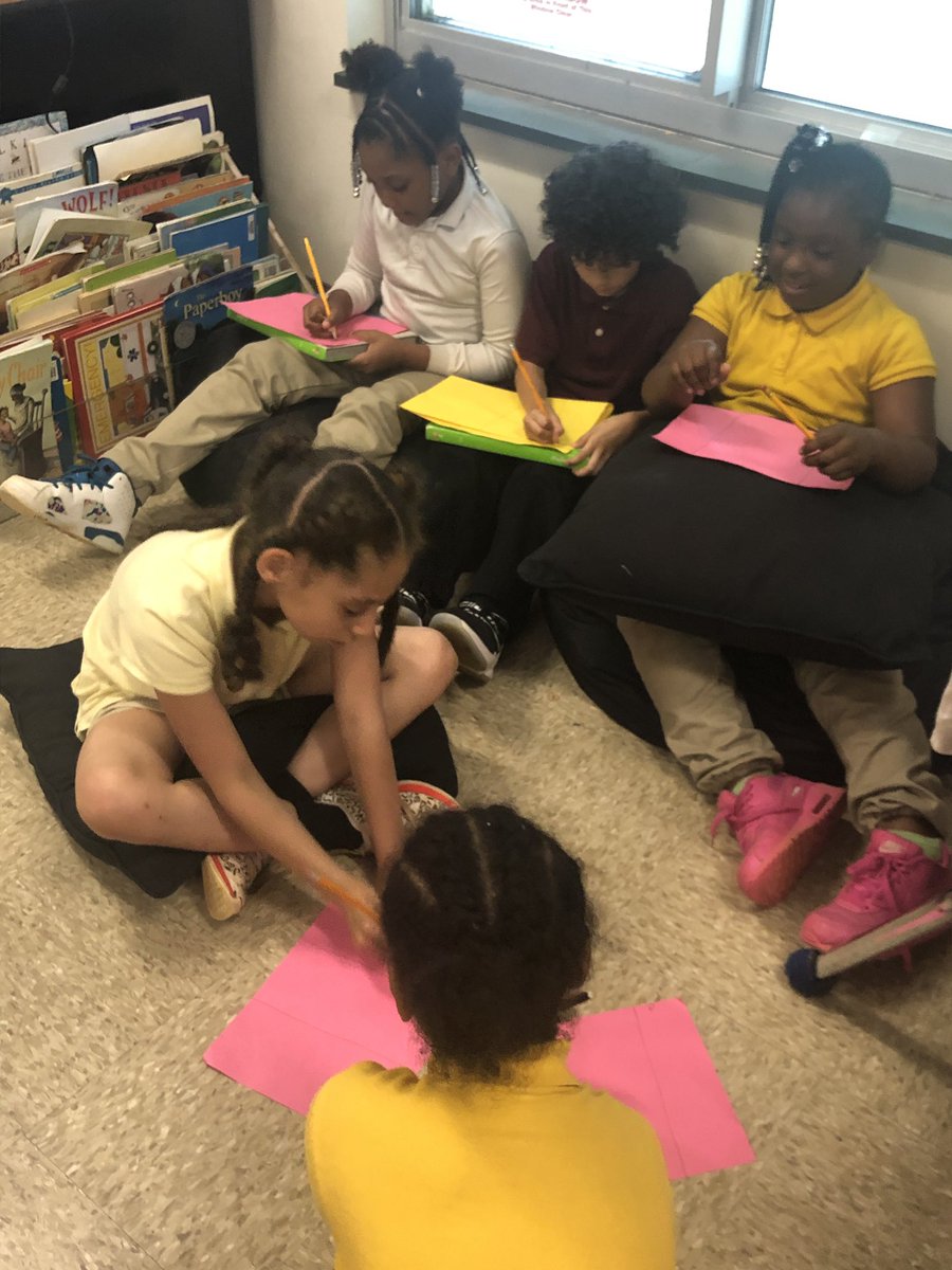 MrsEMcKnight's tweet photo. A special shout out to Mrs. Woodson’s 4th grade class for coming and teaching us even more about #fiction and #nonfiction text! @SpeasGlobal https://t.co/vlxCxCvEuR
