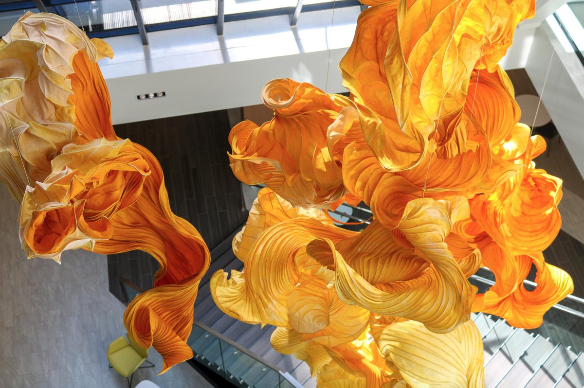 PeachtreeCtr's tweet photo. Have you seen our new hanging #art piece in #TheHub? Created by Peter Gentenaar, the display is aptly named Burst of Sunlight. Come see it for yourself! #ATLDTN #PTCUnveiled https://t.co/Bp66KTohcV