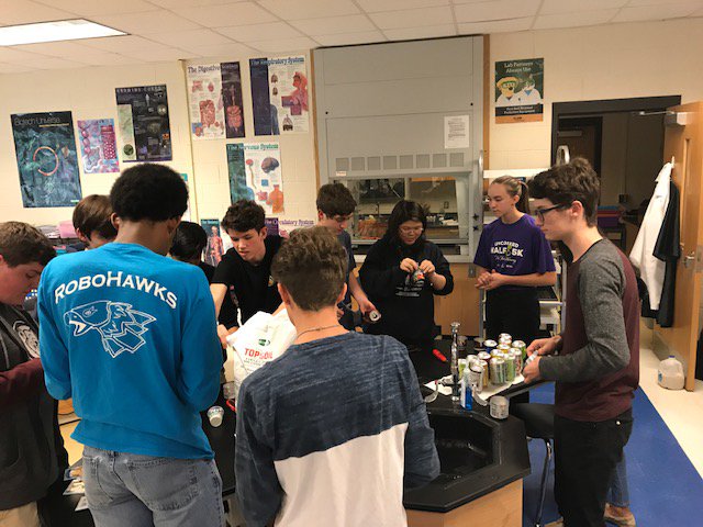 MsLucasLCB's tweet photo. Nature is another LCB Change the World theme!  A new recycling-friendly Ecology Club at Bird and a nature restoration project!  @lcbirdprincipal , #OneCCPS, #betheU https://t.co/ayBI7UWONI