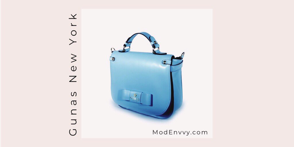 ModEnvvy's tweet image. G U N A S | We love this luxury vegan handbag from Gunas New York, it’s small enough to be cute on a night out &amp;amp; big enough to bring along the essentials. More Colors! 
Use Code “NEWBAG20” for 20% off today. #modenvvy #expectbettermodenvvy #handbagaddicts #handbagsales #handbags