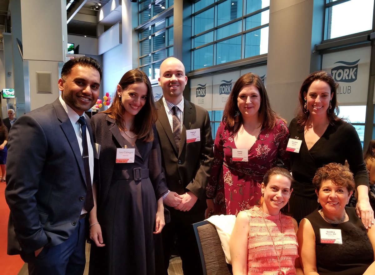 genetix_biotx's tweet photo. Our flock @caljoyfndtion Cupcake Gala for “A Celebration of the Miracles of #GeneTherapy” honoring Elisa Seeger (Aidan Jack Seeger Foundation) and Dr. David Wenger (Philadelphia U& Thomas Jefferson U) for their work in the #leukodystrophy community
#recodeforlife https://t.co/v5E2dEanyu