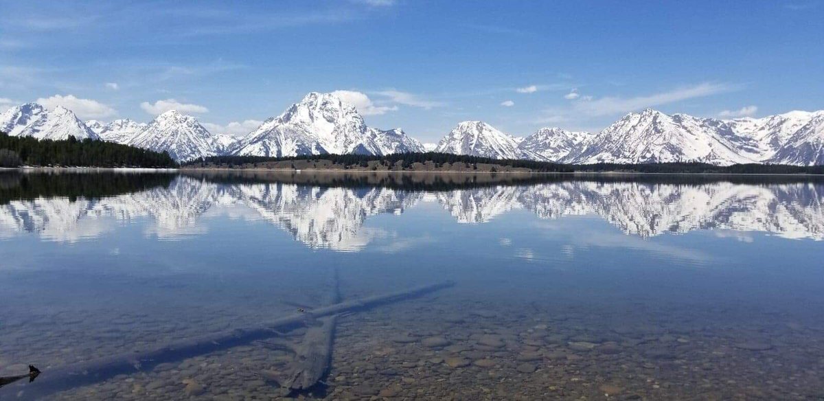 #GrandTeton <a href="/NatlParkService/">National Park Service</a> <a href="/GrandTetonNPS/">Grand Teton National Park</a> #Mountain #River #landscape
