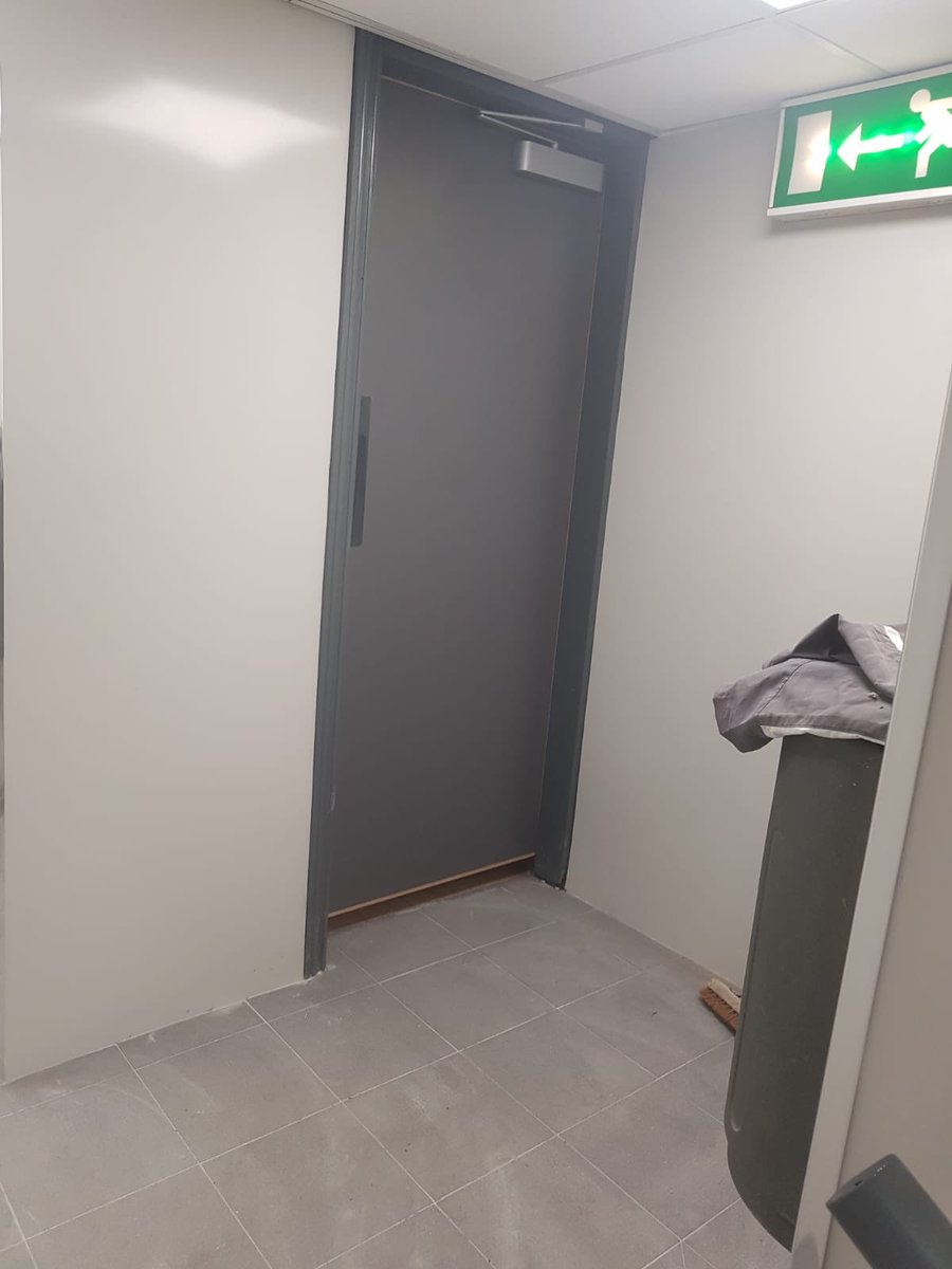 ProjaxInteriors's tweet image. Storm Grey laminated doors with exposed lippings. #laminateddoors