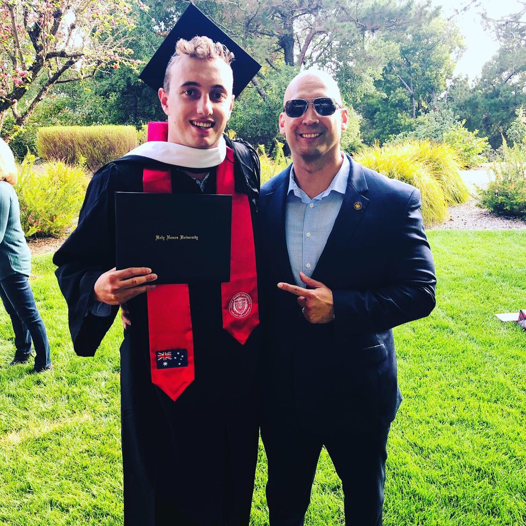 CoachOSanchez's tweet photo. Great weekend - graduated 6 young men. Excited for their futures - from continuing education to IG and YouTube Superstar, Navy Seals, to professional hoopers.
This is what is all about!
#MBBHawkNation💯🏀
#OneWordBELIEVE
#OneWordTeamFamily
#HawkStrength💯💪🏽
#GodIsGood💯🙏🏽 https://t.co/LjyWvzk16C