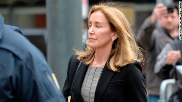 Cnn Breaking News On Twitter Actress Felicity Huffman