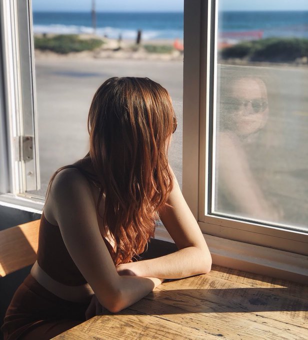 snowbarrystraw1's tweet photo. You need love ❤ https://t.co/92wcqcpC4a