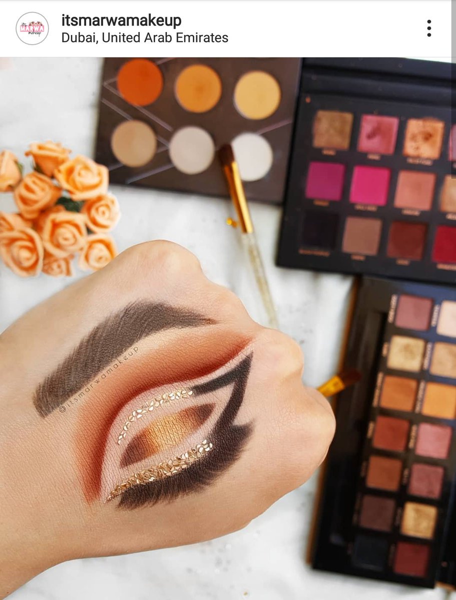 itsmarwamakeup's tweet photo. One of my favourite looks featuring Soft Glam palette by @ABHcosmetics
@norvina1 #softglam #softglampalette #anastasiabeverlyhills #ABHGlow #ABHLooseHighlighter #abhfam #abh #norvina #anastasiabrows #wearebrows #handmakeup #handart #makeuponhand #makeup #eyelook #cutcrease https://t.co/4OY05MsZXs