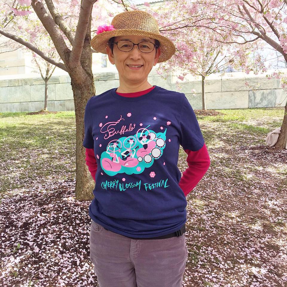 EVISU CHERRY BLOSSOM AND FESTIVAL-THEMED DARUMA CROPPED T-SHIRT | REVERSIBLE, image size:960x960