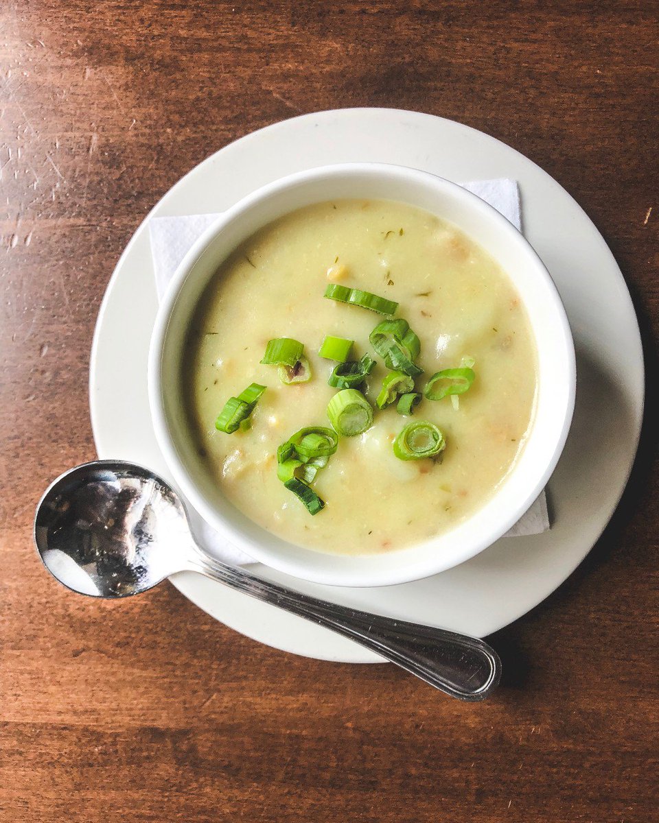 Join us after your trip to the <a href="/NEAQ/">New England Aquarium</a> 🐟 Show your admission ticket for a free cup of chowder! We are conveniently located right across the street from the aquarium.
