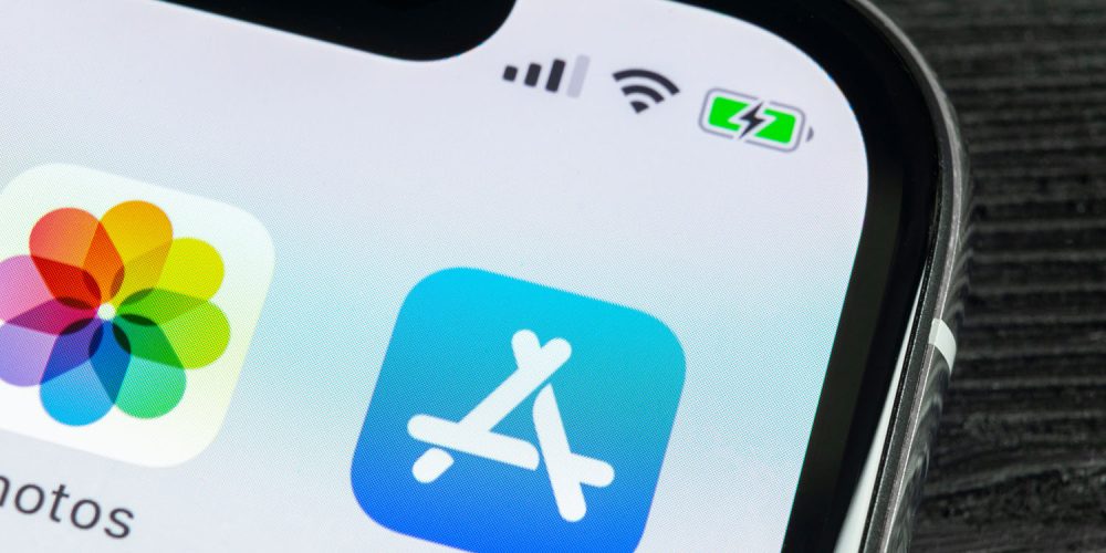9to5mac's tweet photo. Apple responds to Supreme Court decision, argues the App Store 'is not a monopoly by any metric' https://t.co/w7hQEgLGK3 by @ChanceHMiller https://t.co/J4sC10CNkd