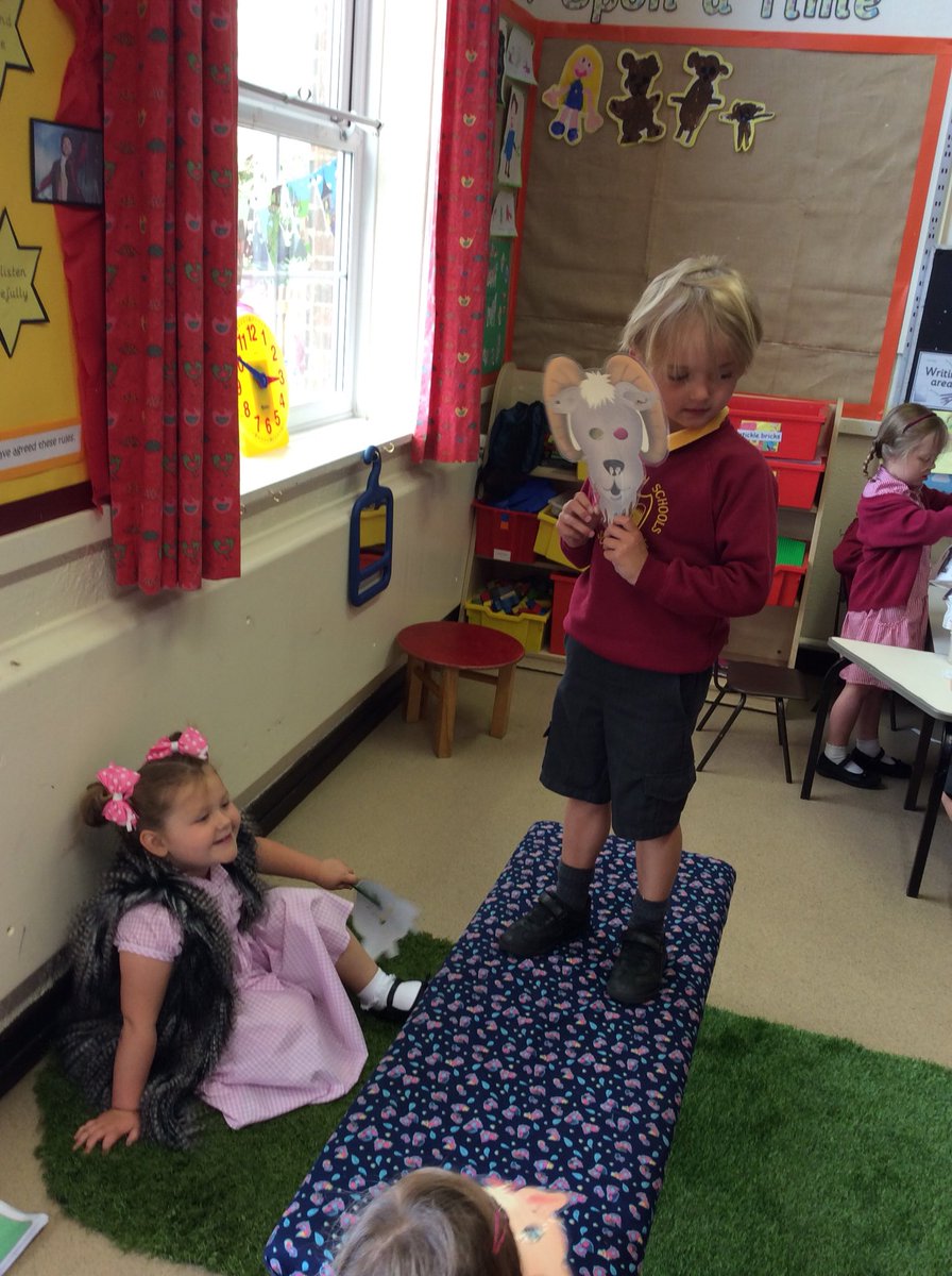 FRISroom1's tweet image. We acted out our story inside and outside. #eyfsfun