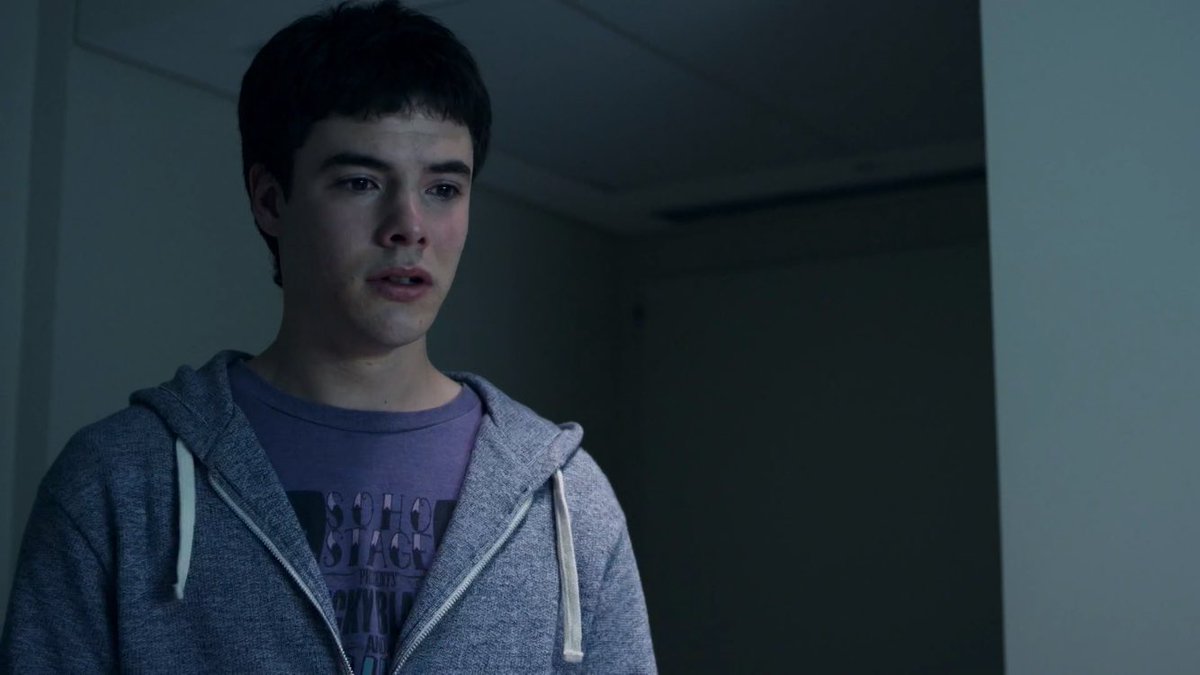 lanzaniqd's tweet image. #EMDM ✨