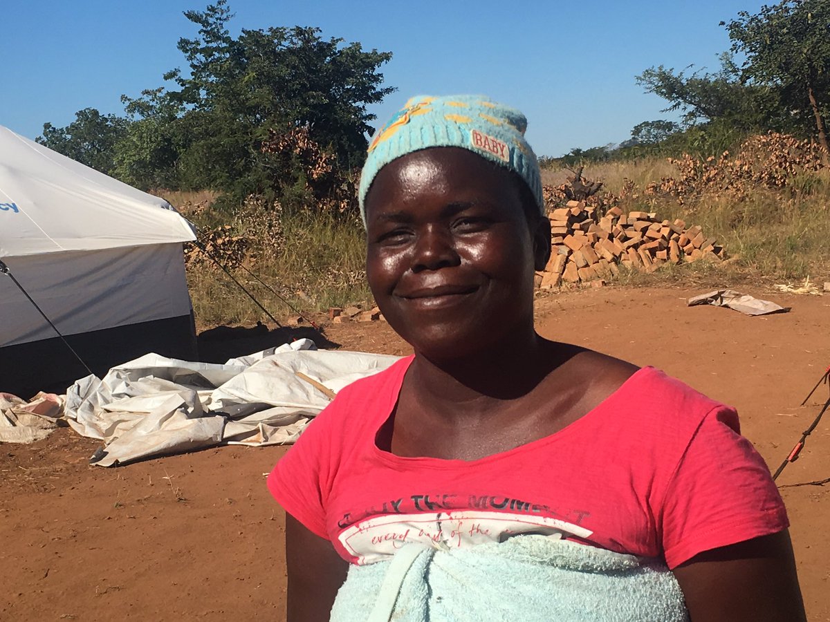 nick_guttmann's tweet photo. I met Musaera whose home and land are underwater following #CycloneIdai @christian_aid @decappeal are supporting her with food and household items https://t.co/lcpDzBdsdz