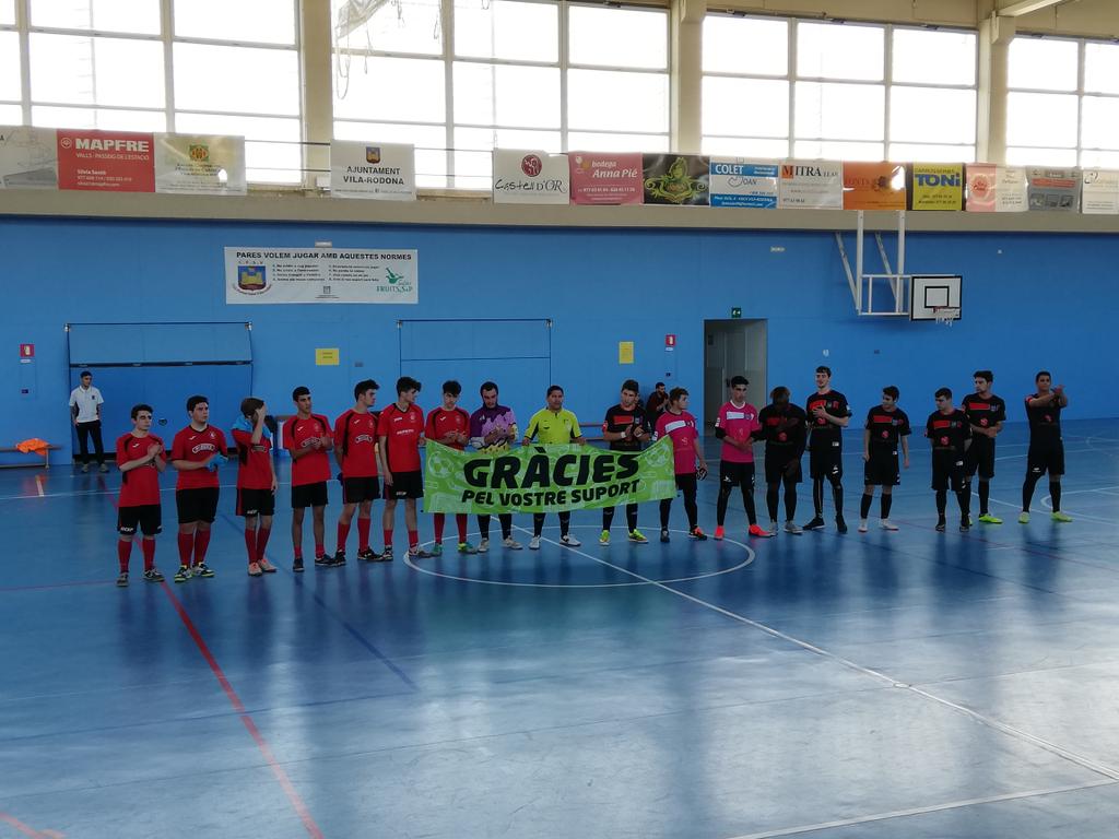 cfsvilarodona's tweet photo. Partits cap de setmana:

Divendres:

FEMENÍ - Ampolla (1-3)

Dissabte:

SÈNIOR A - Mediterrani Cambrils (5-3)

SÈNIOR B - Lligallos (3-1 )

Diumenge:

Reus - CADET (6-4)

JUVENIL - Castellvell (4-1) https://t.co/8aYBCcDwGS