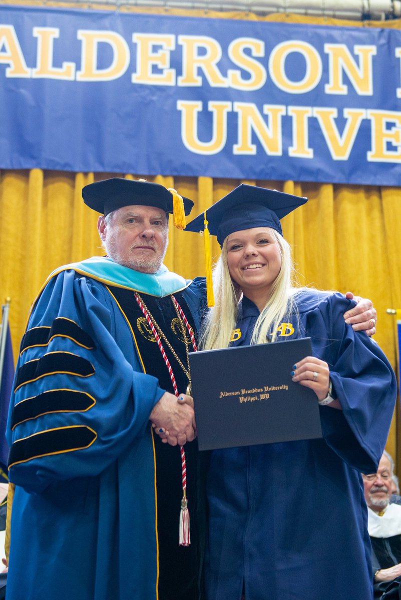 Alderson Broaddus University student receives position with WVU Police Department

For the full story, click the link below! 
ab.edu/2019/04/

#BecomeABattler ⚔️