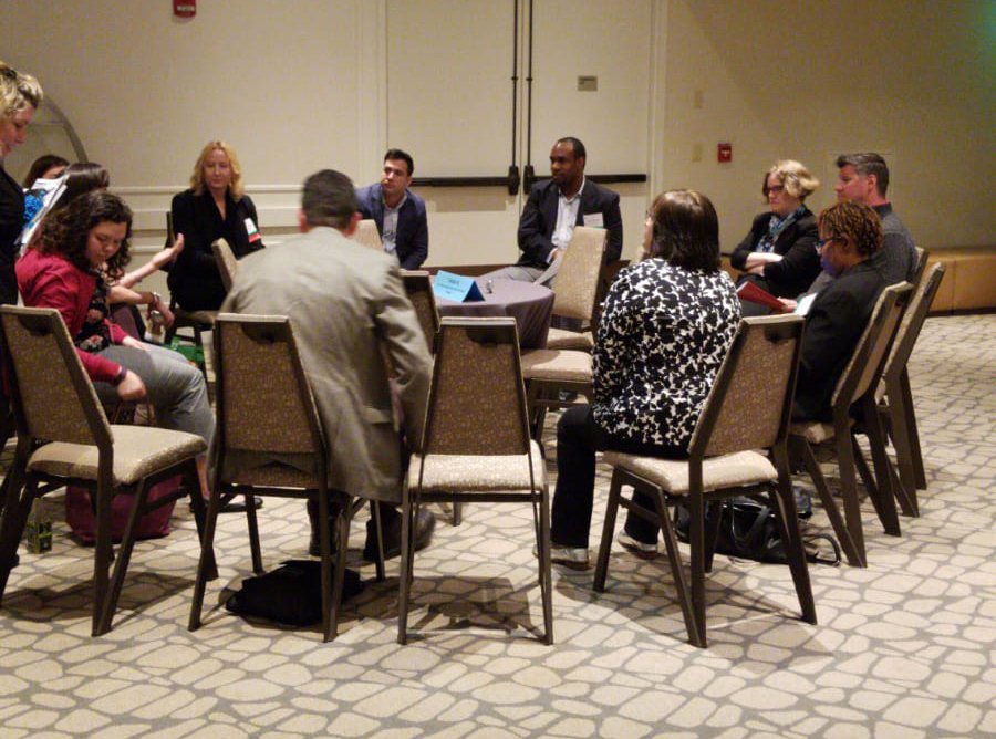 saamatechinc's tweet photo. What a great day at #clin19! @lukestewart is leading a roundtable discussion on whether we are ready for AI in Clinical Trials yet. https://t.co/gA37luzoO7