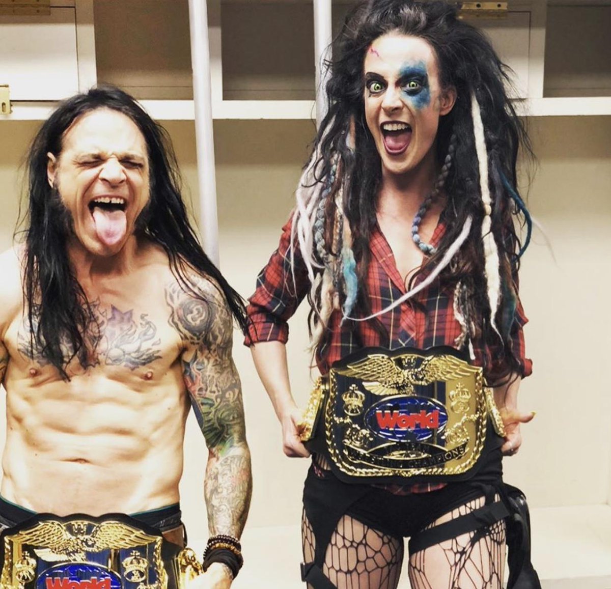 Alice Cooper On Twitter New Interview With Bassist Beastoblanco