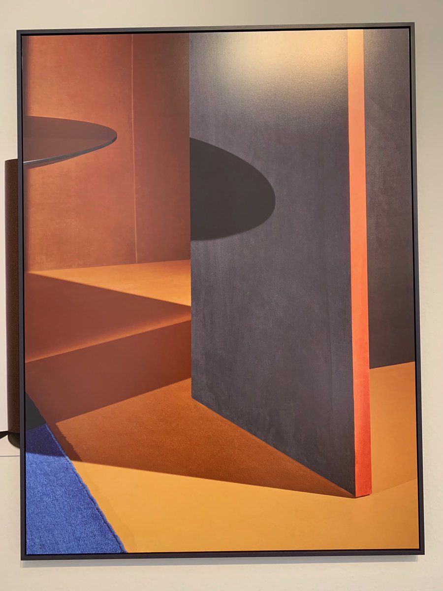 I think this is an exciting painting. Something about wondering what is around the corner... #Foam #Art #Painting #Amsterdam