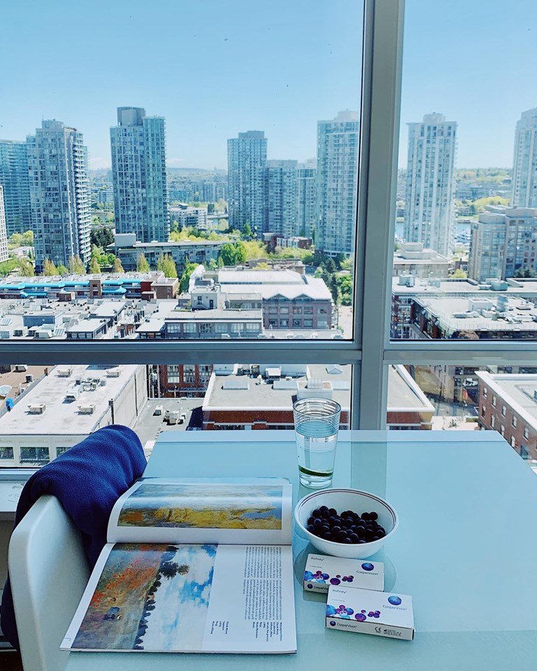 PerfectLens.ca tweet media