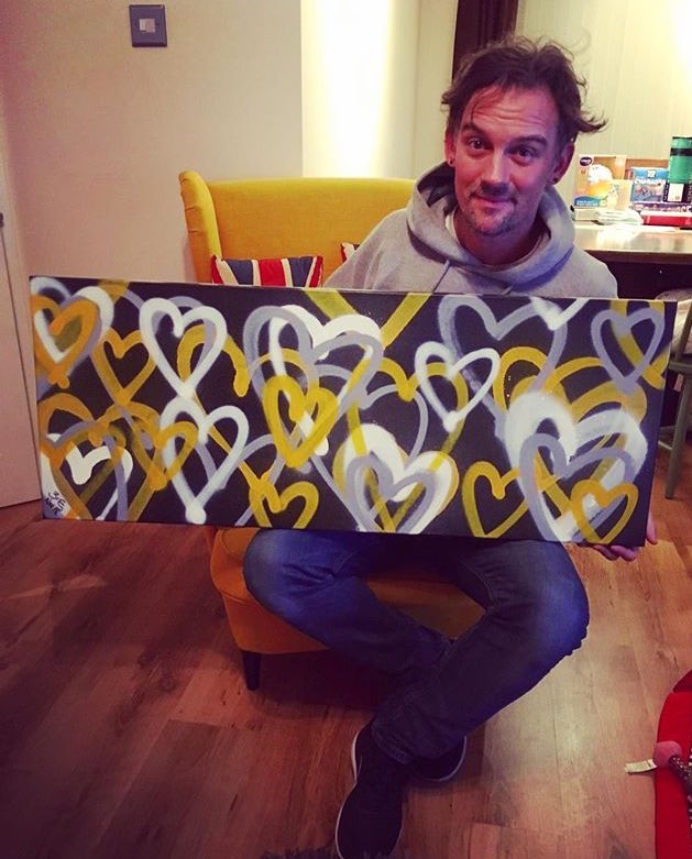 crombie74's tweet photo. I’m taking commissions for @GraffAndGraff ‘Love Wall’ canvases folks! 
DM me if you’d like more info on how you can own an original piece of art! ❤️🧡💛💚💙💜🖤 #LoveWall https://t.co/F43X8DkhNE