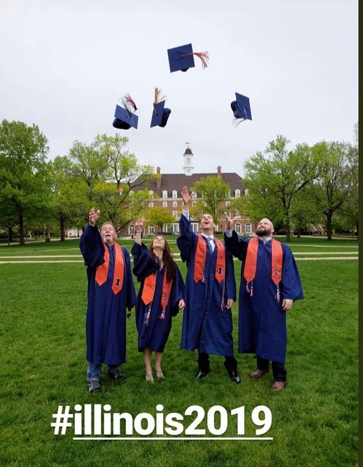 CVCatIllinois's tweet image. It was an AMAZING weekend celebrating so many accomplishments!  Congratulations @Illinois_Alma graduates!! Look for some of our highlights in the next coming weeks featuring some of these great student veterans!

#illinoisveterans #graduationweekend2019 #illinois2019