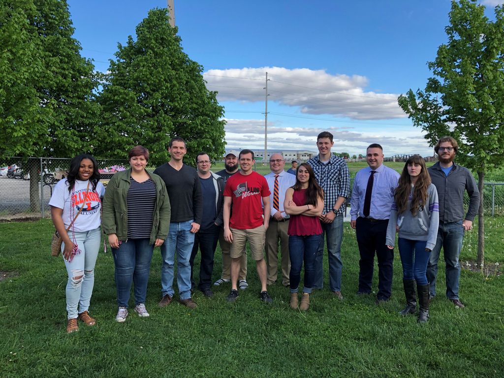 CVCatIllinois's tweet image. It was an AMAZING weekend celebrating so many accomplishments!  Congratulations @Illinois_Alma graduates!! Look for some of our highlights in the next coming weeks featuring some of these great student veterans!

#illinoisveterans #graduationweekend2019 #illinois2019