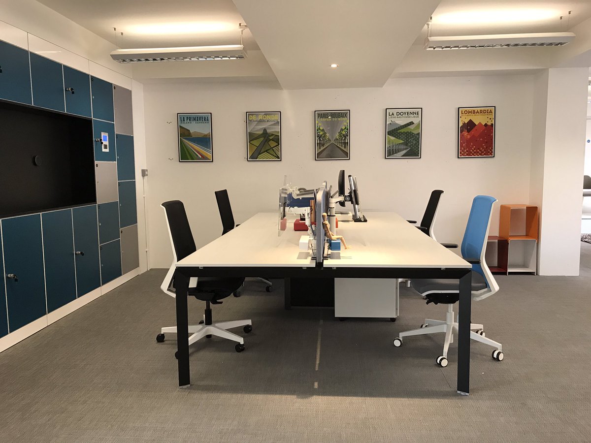 New showroom is starting to take shape! Why not pop in next time you are in #clerkenwell #workplacedesign #Furniture