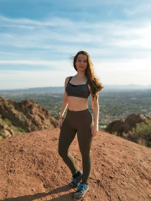 Throw back to the day when I had the opportunity to hike the Camelback mountain in Phoenix 😁🙏 Sometimes
